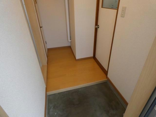 さいとうハイツの玄関