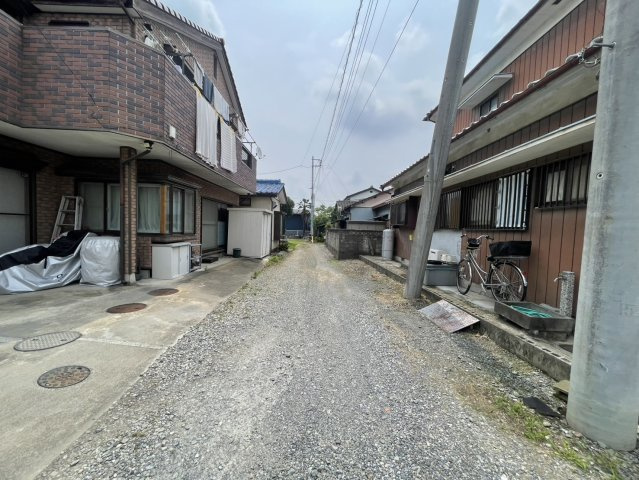 【前面道路含む現地写真】 | 中古一戸建て　熊谷市佐谷田