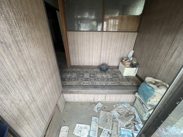 【玄関】 | 中古一戸建て　熊谷市佐谷田