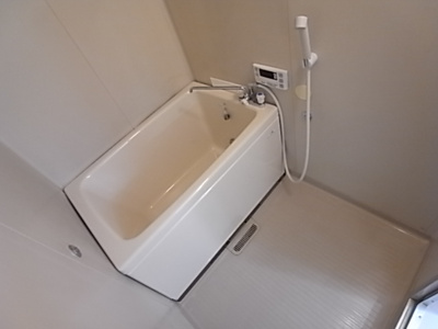 【浴室】 | クレスト津田沼B | きれいなお風呂です
