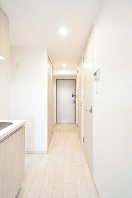 アドバンス難波南ワイズの玄関