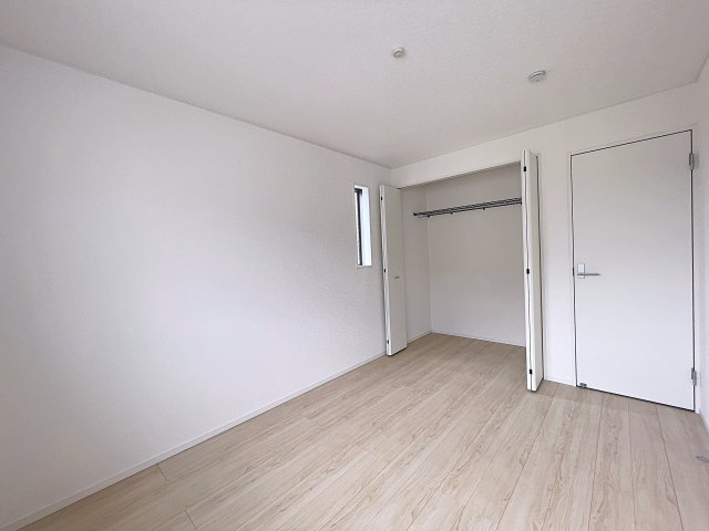 新築戸建・新築建売　福島市南沢又第21　清水小学校・清水中学校の洋室|2階居室は全室南向きで陽当たりが良く快適な間取り！