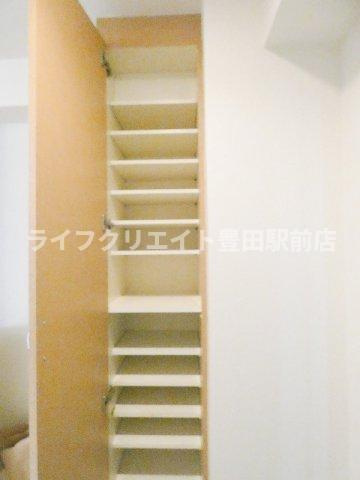 三沢NKマンションの玄関|※別号室のイメージ写真です。