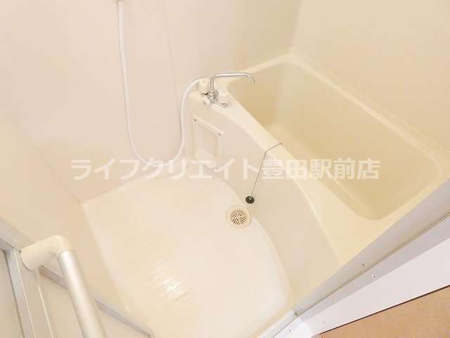 三沢NKマンションの浴室