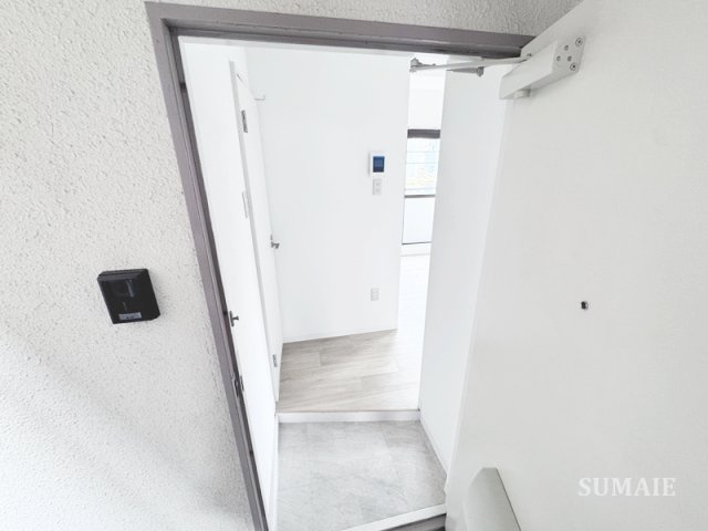 アライビルの玄関|玄関です