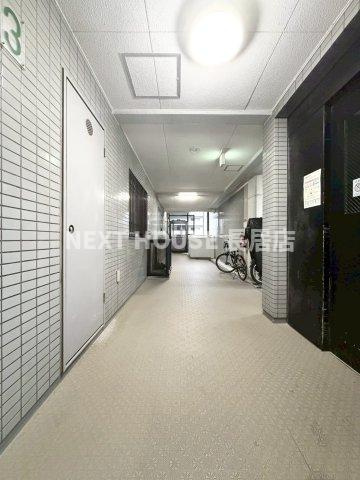 レグルス北池のロビー