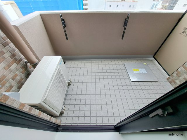 リーガル南久宝寺Ⅱ　仲介手数料無料のバルコニー