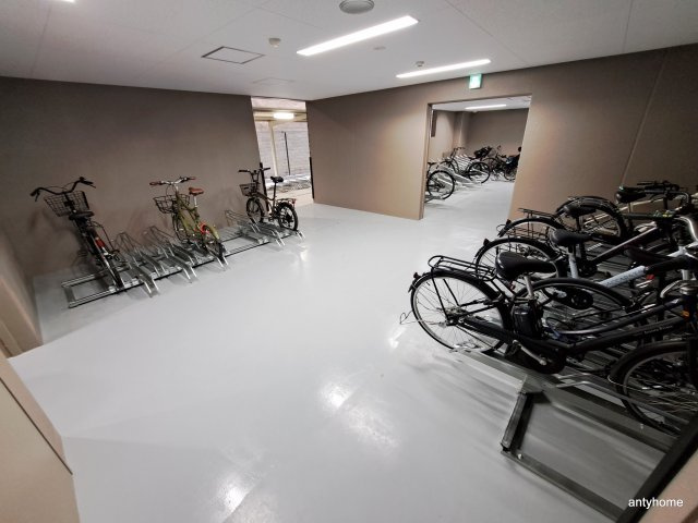 リーガル南久宝寺Ⅱ　仲介手数料無料の駐車場