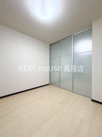 ＣＡＳＴＯＲＹ　信和の洋室