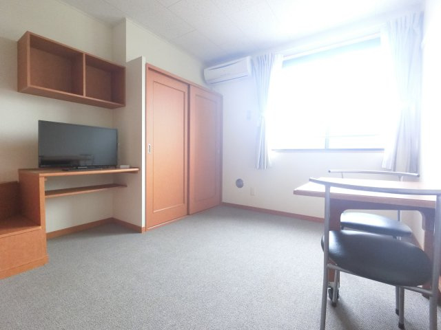 【寝室】 | レオパレスアルバトーレ