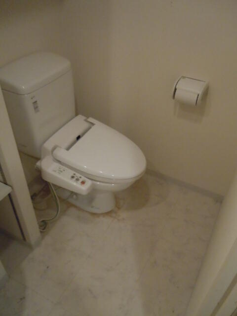 サンパレス駒込壱番館のトイレ