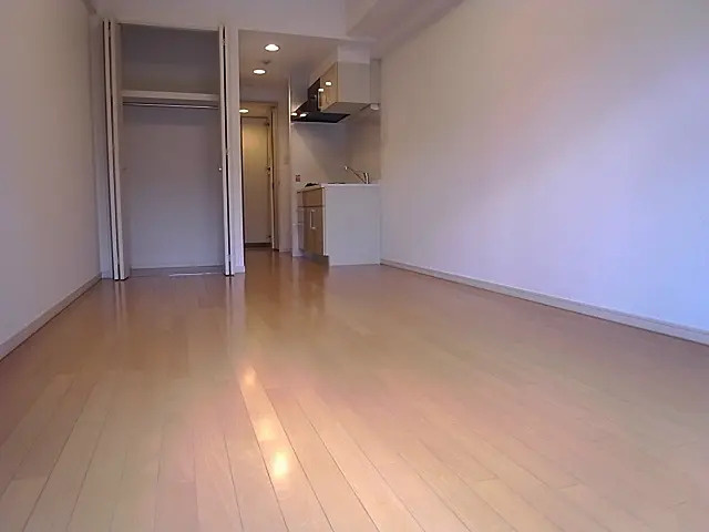 コンフォリア墨田立花の洋室