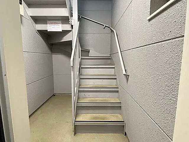 シャンテ東日暮里のロビー