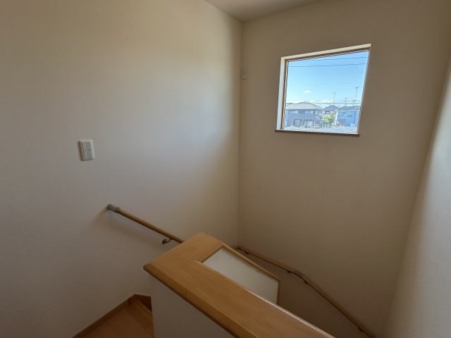 小松島市大林町字金岡太陽光付き中古戸建の内装