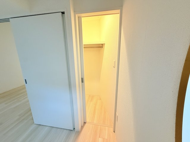 セレニテ神戸元町クレアの収納