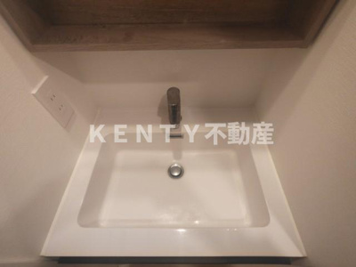 【洗面所】 | クオリタス南大井 | 明るい洗面所です