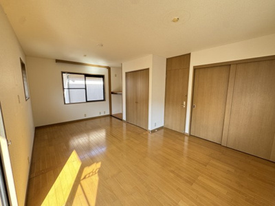 【寝室】 | 芦屋三条町中古戸建 | 2階洋室