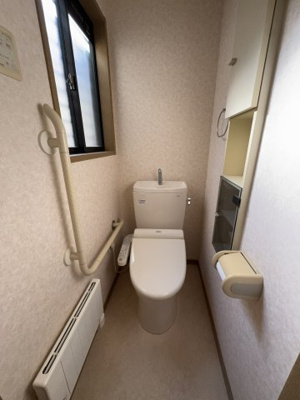 【トイレ】 | 芦屋三条町中古戸建 | １階トイレ