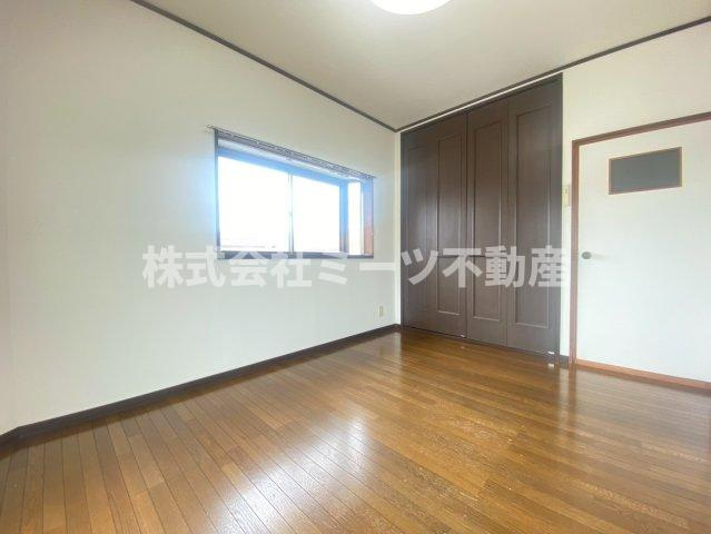 菱江5丁目　中古戸建の寝室