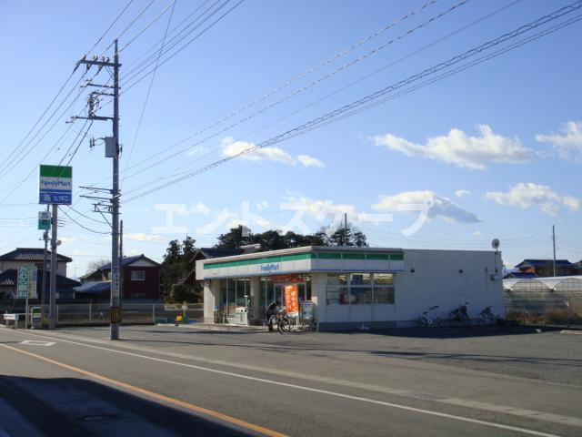 コンフォート　チェンバーの周辺|ファミリーマート伊勢崎山王町店まで236ｍ
高崎、前橋のお部屋探しはエンドスケープまで！お客様の理想お聞かせ下さい♪