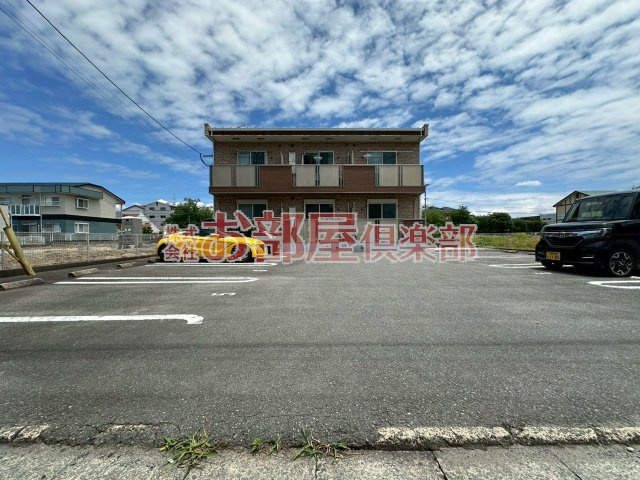カザミラの駐車場