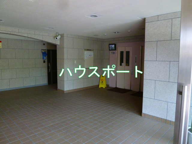 【エントランス】 | 桂ガーデンハイツ | RC造8階建