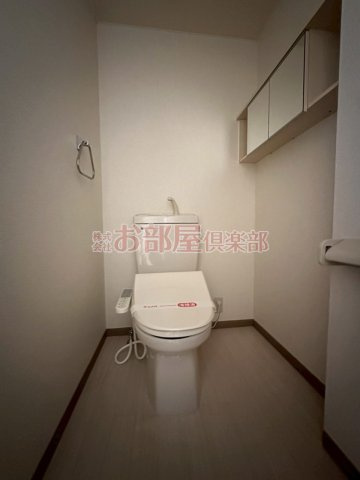 デュエールのトイレ|落ち着いたトイレです