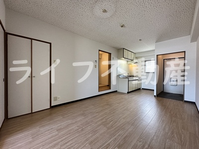 M’PLAZA菱江の内装|明るい室内です