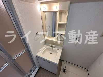 M’PLAZA菱江の独立洗面台|独立洗面台あり、毎朝おしゃれに忙しい女性の方におすすめです