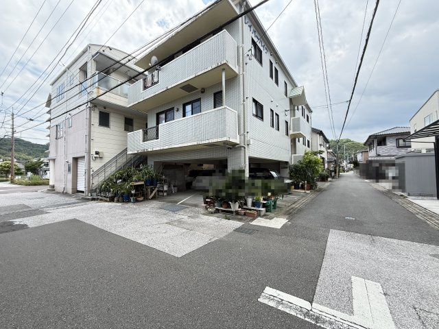 レイバーハイツの外観