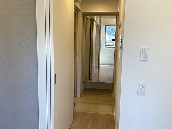【玄関】パークルール神田司町ロンド