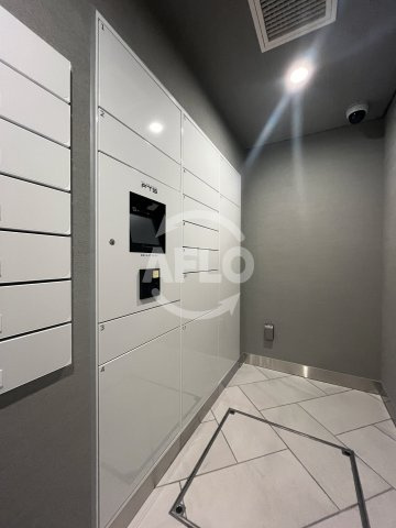 リビオレゾン塚本ステーションプレミアの設備|宅配ボックス