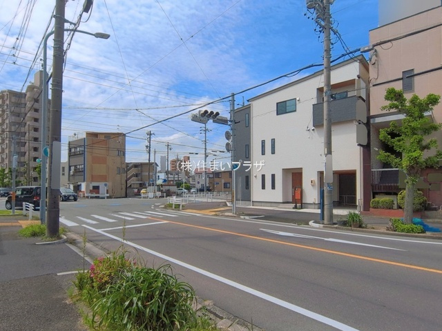仲介手数料無料）一宮市野口の前面道路含む現地写真|前面道路含む現地写真です