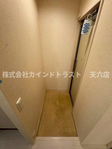 ウエストキューブの玄関|収納もある玄関です