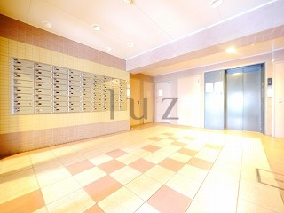 メジャーランド横濱鶴見のエントランス