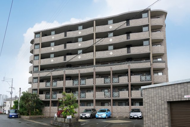 フォーレスト弐番館