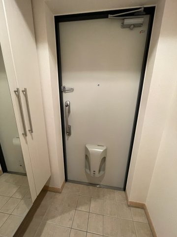 GARBOの玄関