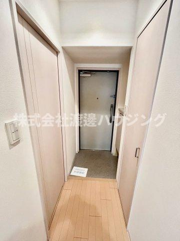 ニッケノーブルハイツ江坂の玄関