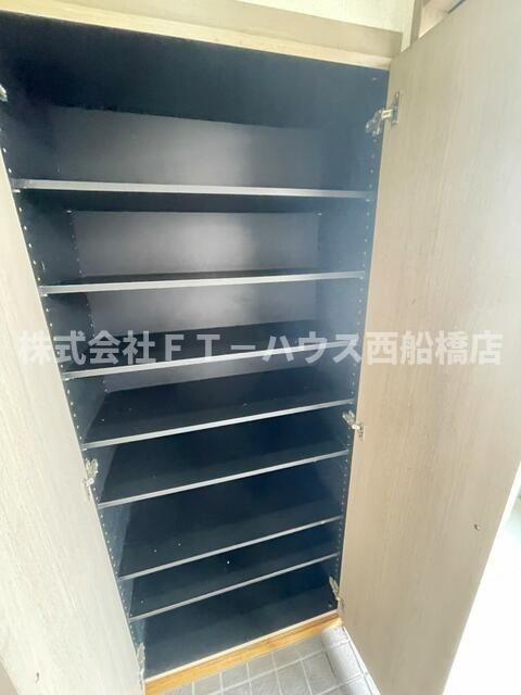 エクセレンス咲の玄関