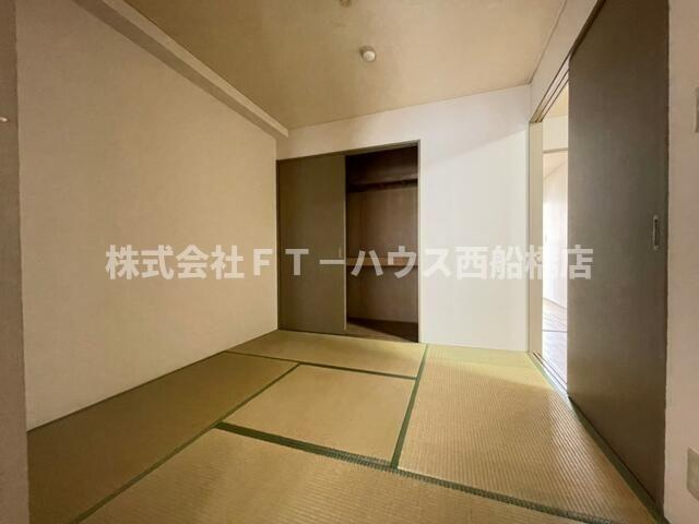 エクセレンス咲の寝室