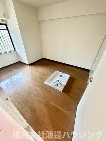 フレール江坂の寝室