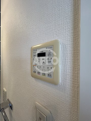 フロンティアゲート淀川の洗面所|浴室乾燥機