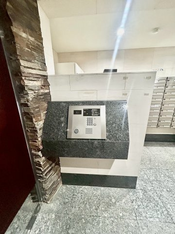 アスリート江坂2番館のセキュリティ|オートロックで安心