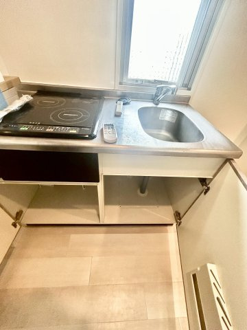 アスリート江坂2番館のキッチン|キッチン下収納