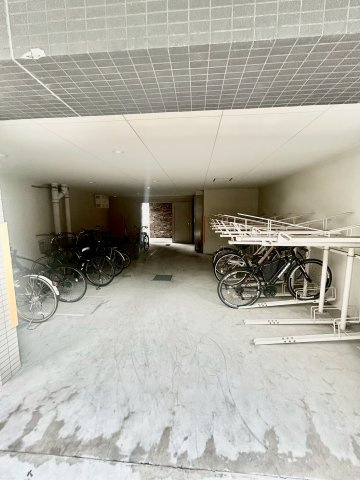 アスリート江坂2番館のその他共用部分