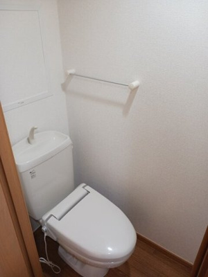 【トイレ】 | シェーネスベルク | トイレもきれいです