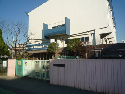 川口市立芝西保育所まで100ｍ