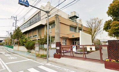 川口市立芝西小学校まで500ｍ