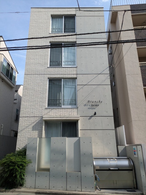 ★幡ヶ谷駅徒歩7分の好立地です★