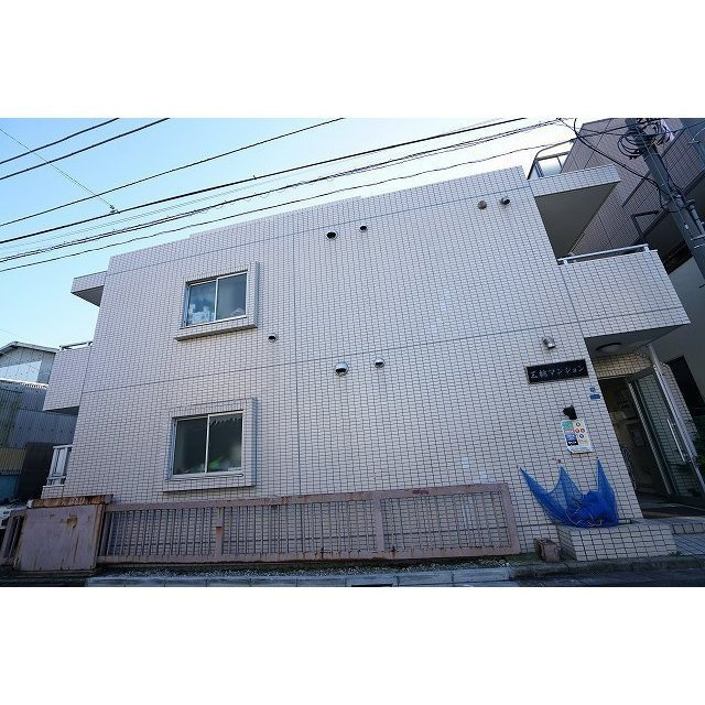 三桃マンションの外観